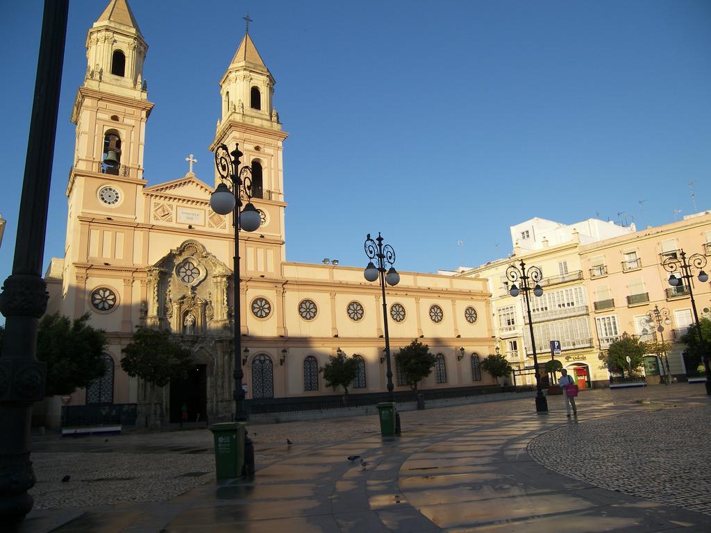 Apartmán Atico 19 Dias Y Muchas Noches Cádiz Exteriér fotografie