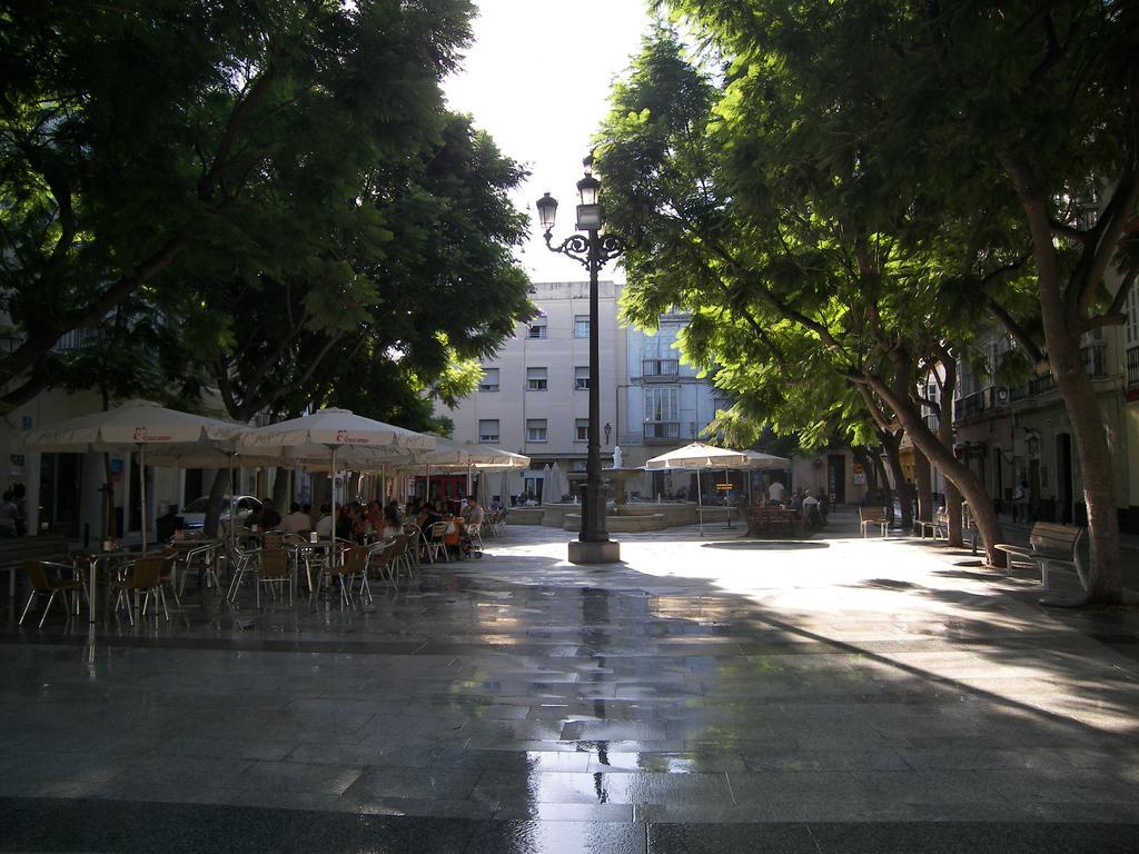 Apartmán Atico 19 Dias Y Muchas Noches Cádiz Exteriér fotografie